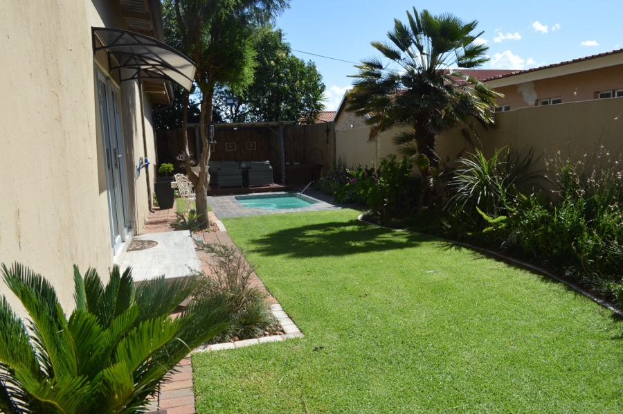 3 Bedroom Property for Sale in Wilkoppies North West